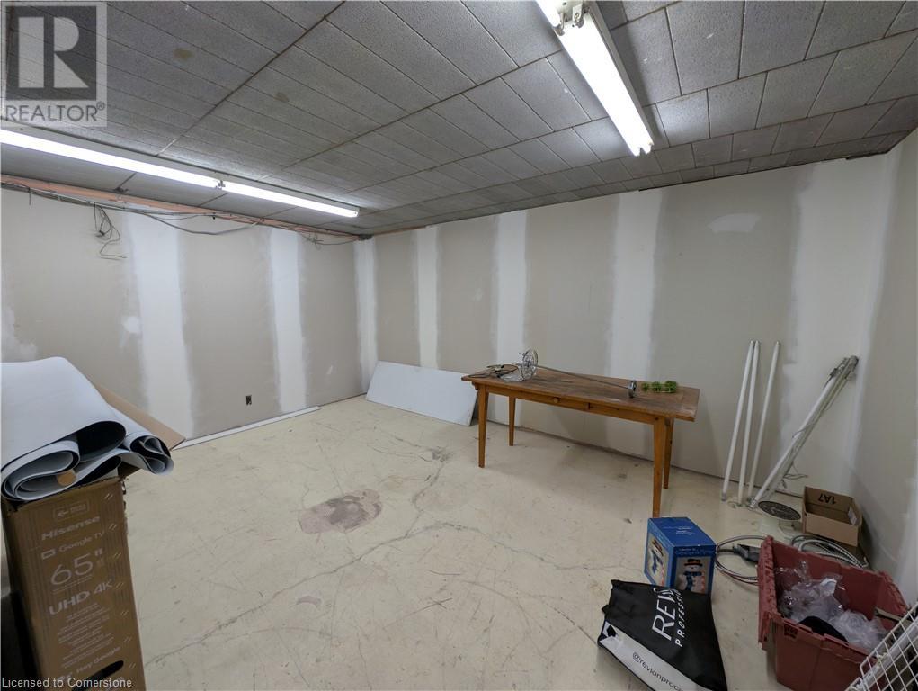 33 Elm Street Property Photo 20
