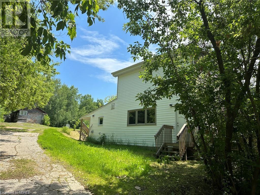 1250 Derland Road Property Photo 7