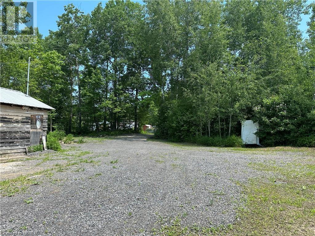 1250 Derland Road Property Photo 12