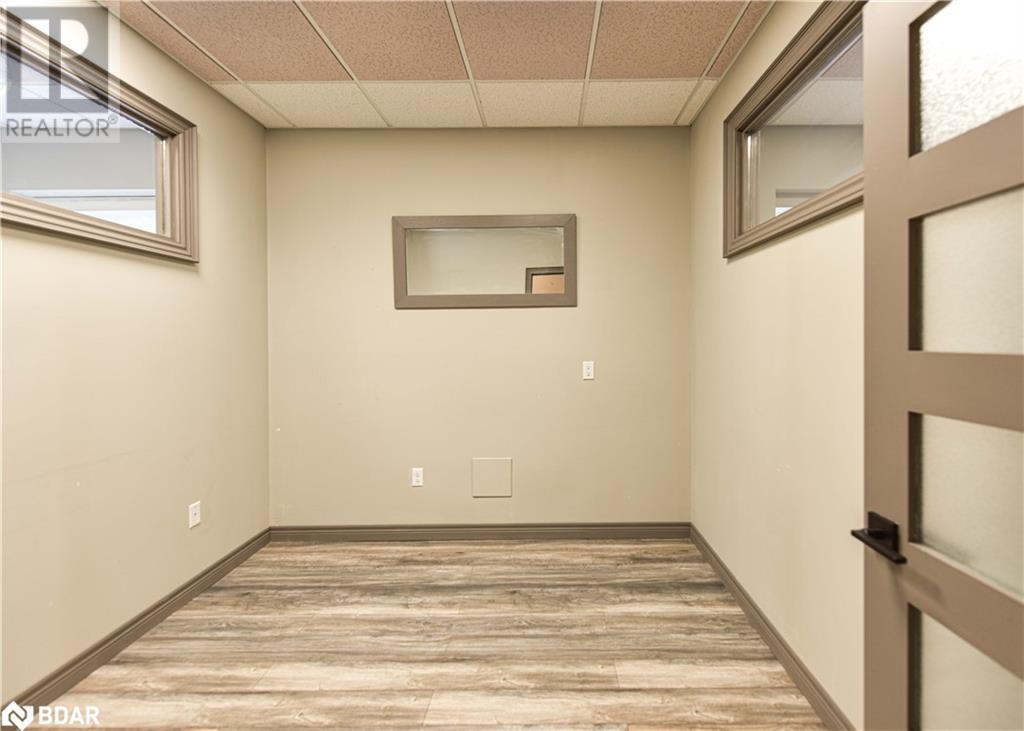 241 West Street N Unit# 2 Property Photo 10