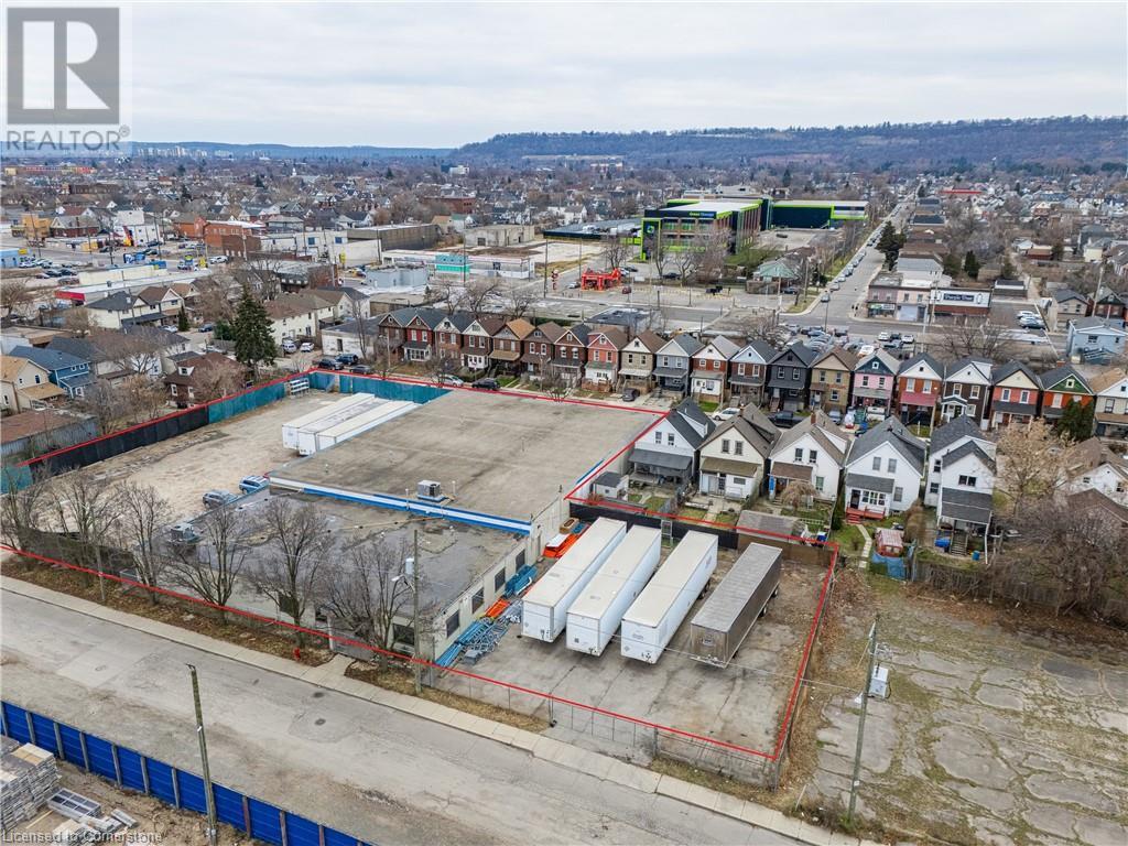 18 Linden Street Property Photo 2