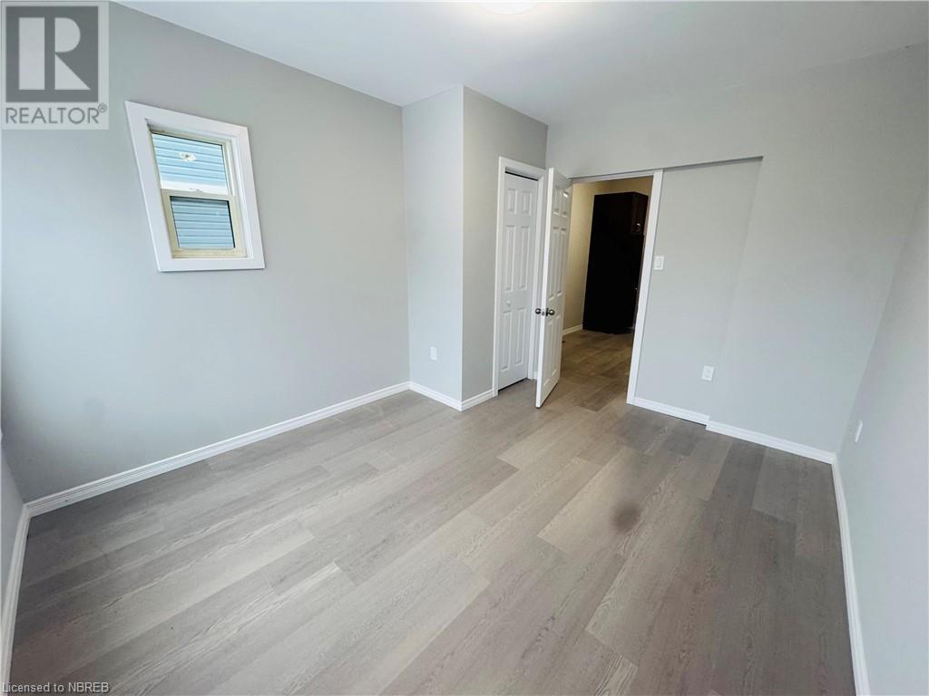 472 First Ave W Property Photo 16