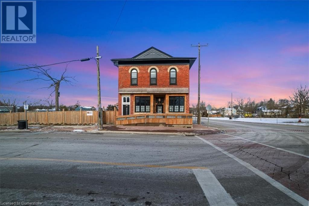 2 Main Street W Property Photo 2