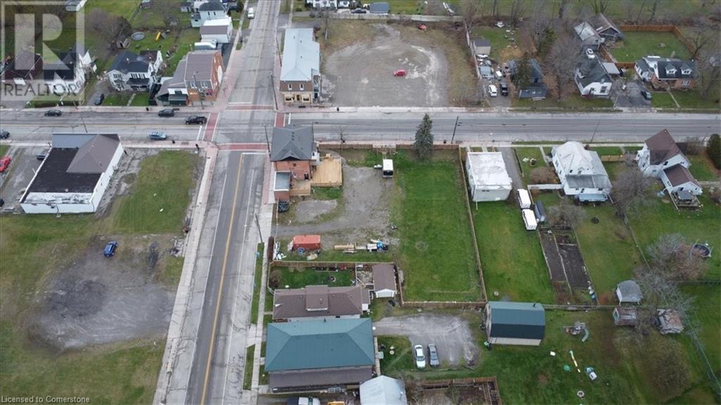 2 Main Street W Property Photo 26