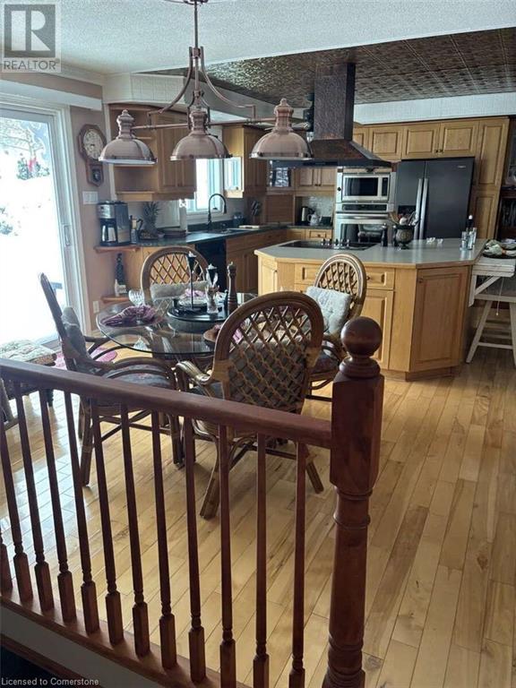 2 Joanne Crescent Property Photo 31