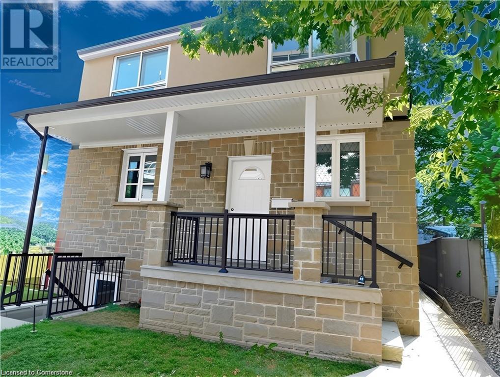 8 Harvey Street Property Photo