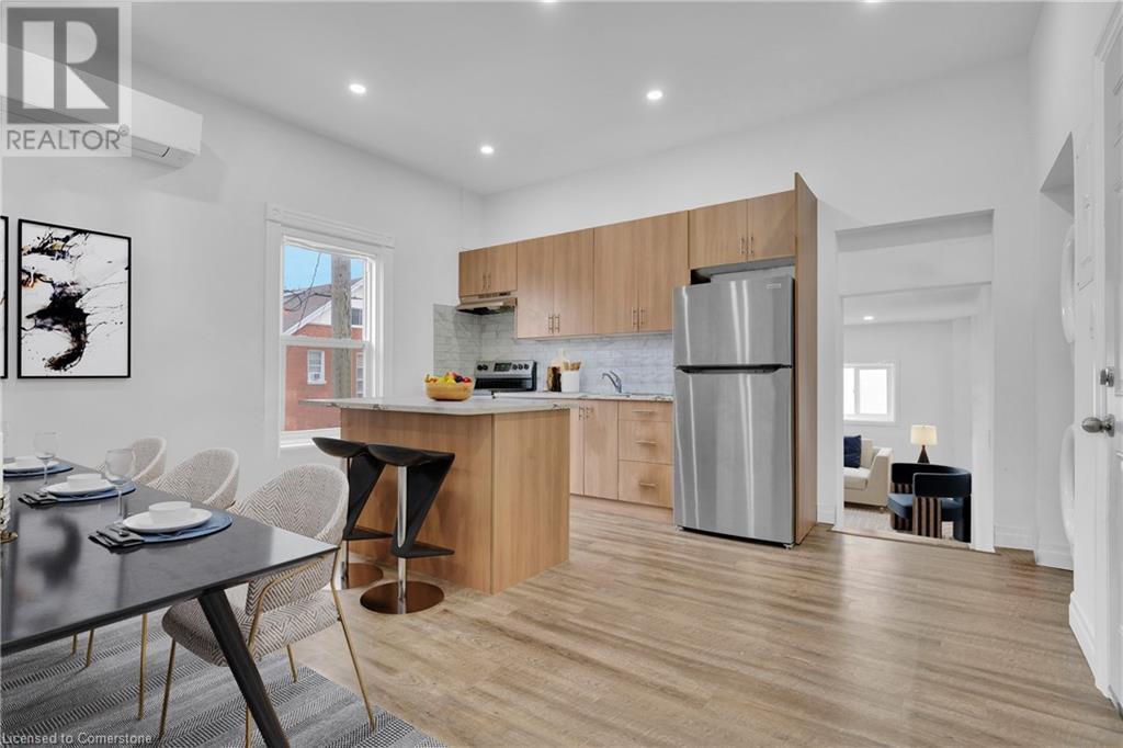 44 Mary Street Property Photo 6