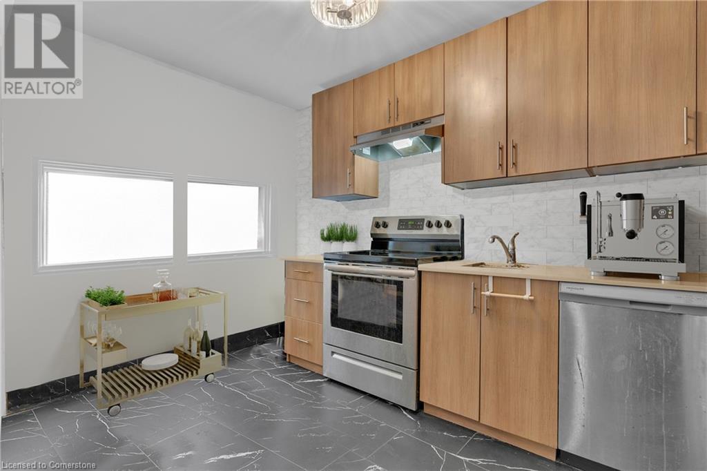 44 Mary Street Property Photo 16
