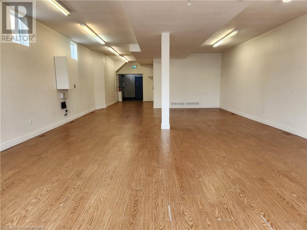 1548 King Street E Property Photo 4