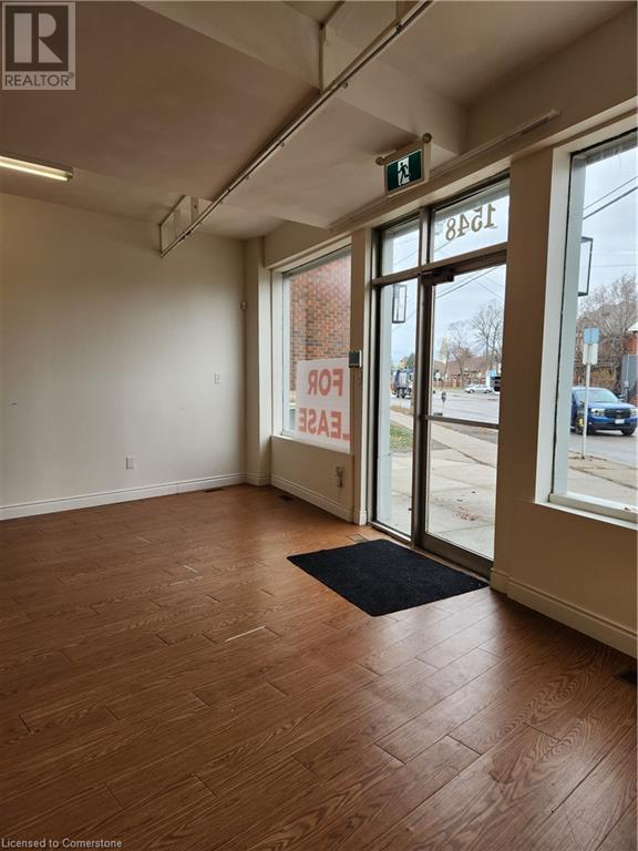 1548 King Street E Property Photo 7