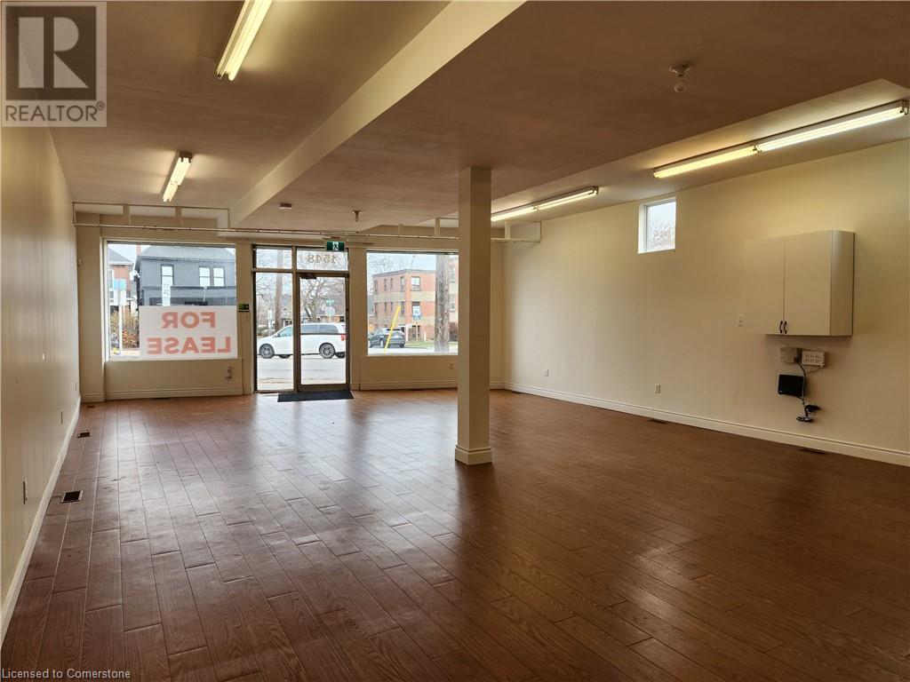 1548 King Street E Property Photo 10