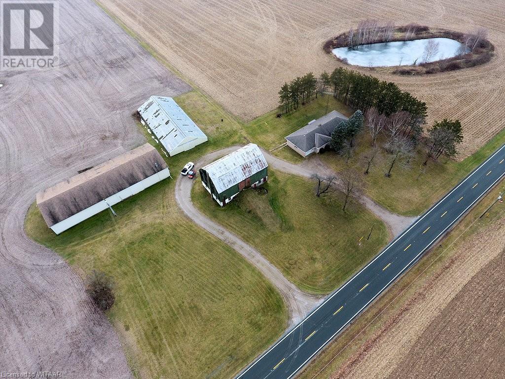 146056 Potters Road Property Photo 10