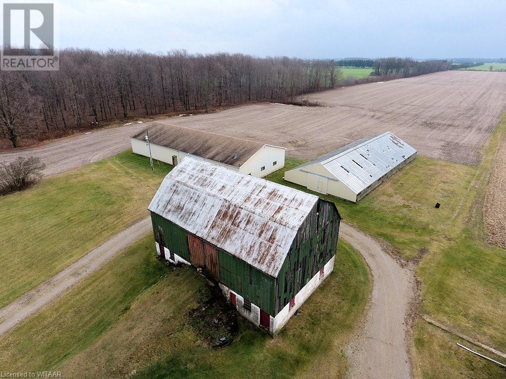 146056 Potters Road Property Photo 15