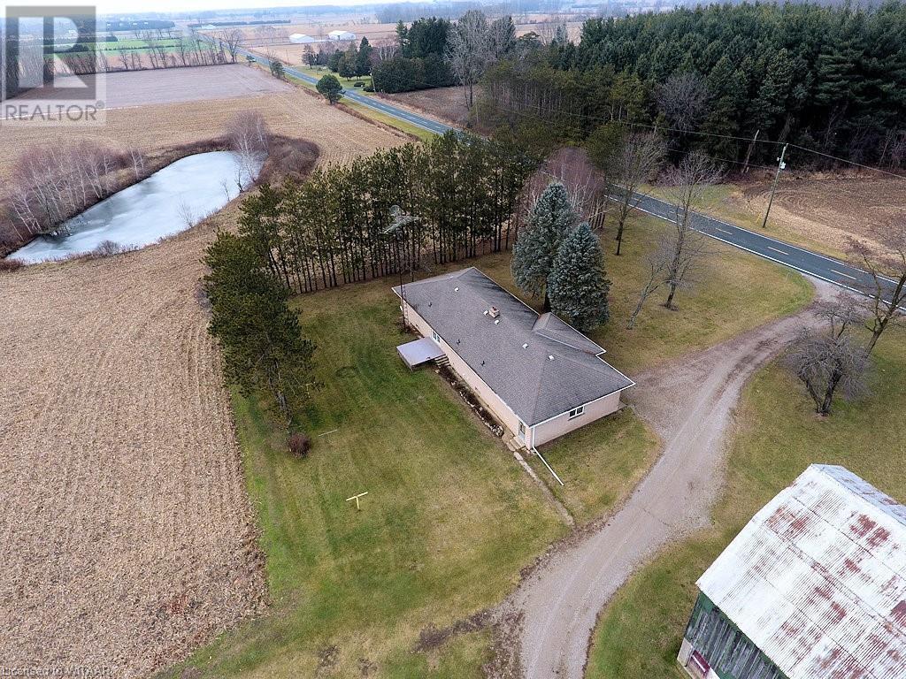 146056 Potters Road Property Photo 17