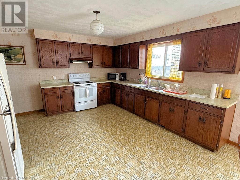 146056 Potters Road Property Photo 24