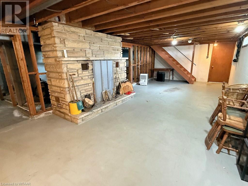 146056 Potters Road Property Photo 32