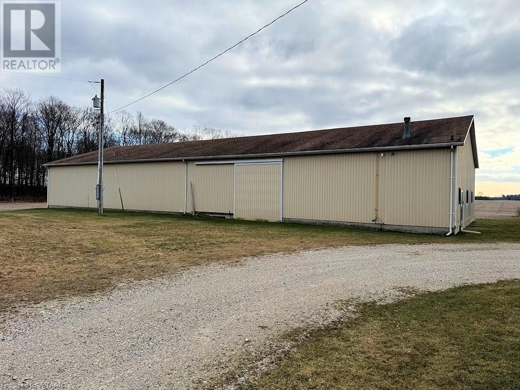 146056 Potters Road Property Photo 36
