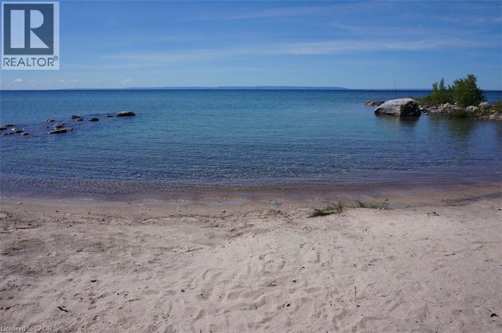 1536 Tiny Beaches Road N Property Photo 1