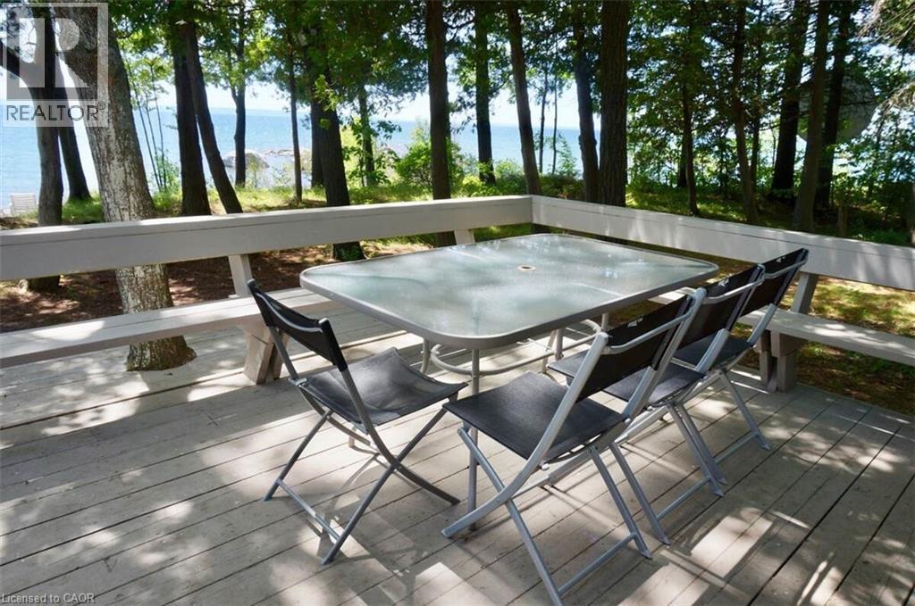 1536 Tiny Beaches Road N Property Photo 16