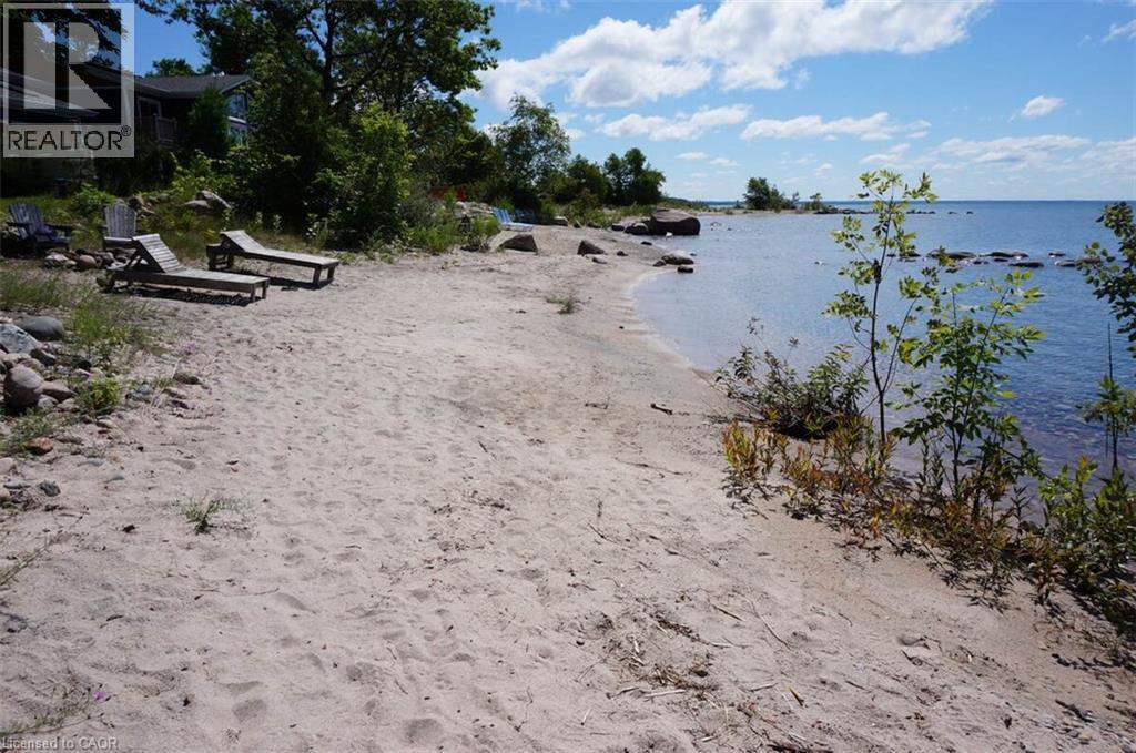 1536 Tiny Beaches Road N Property Photo 19