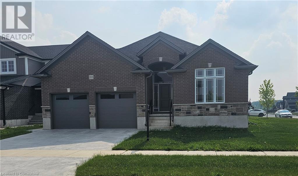 705 Hollinger Drive S Property Photo 1