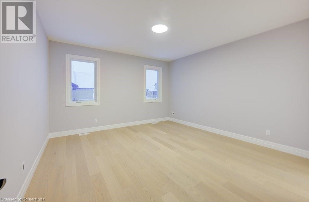 705 Hollinger Drive S Property Photo 20