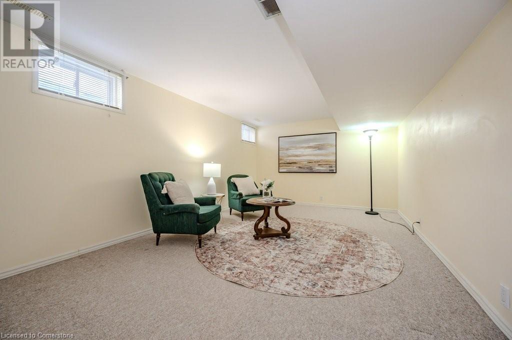 185 Wesley Crescent Property Photo 19