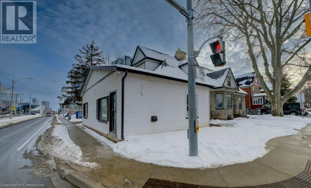 5 Agnes Street Property Photo 11