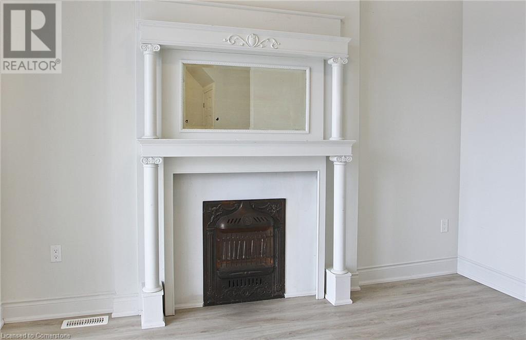 76 Wentworth Street S Unit# 1 Property Photo 10