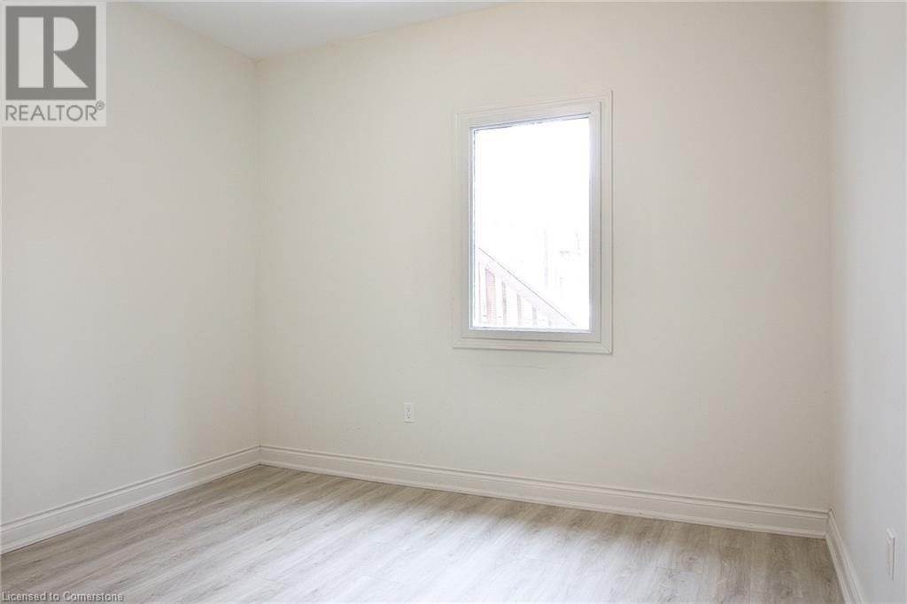 76 Wentworth Street S Unit# 1 Property Photo 22