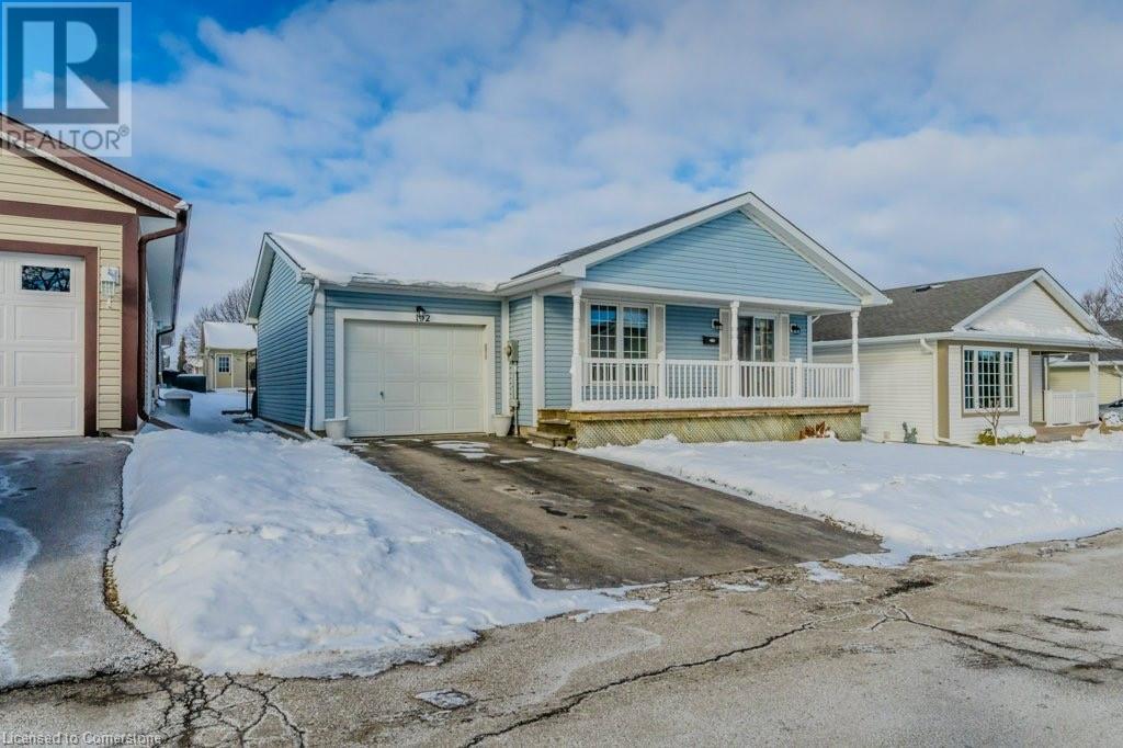 192 Wesley Crescent Property Photo 4