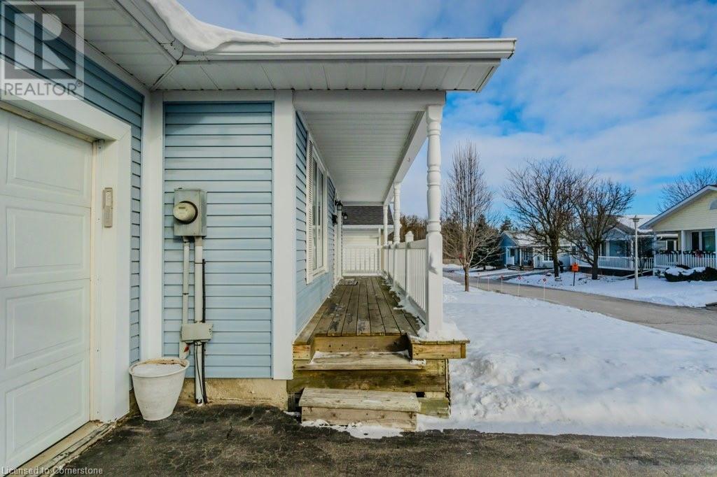 192 Wesley Crescent Property Photo 6