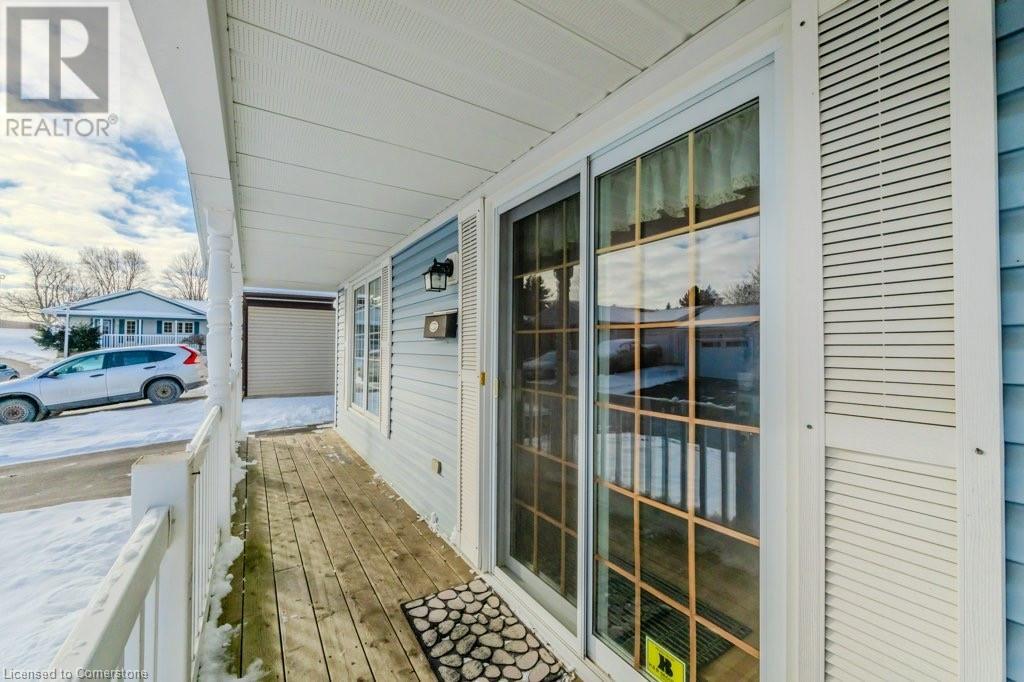 192 Wesley Crescent Property Photo 8