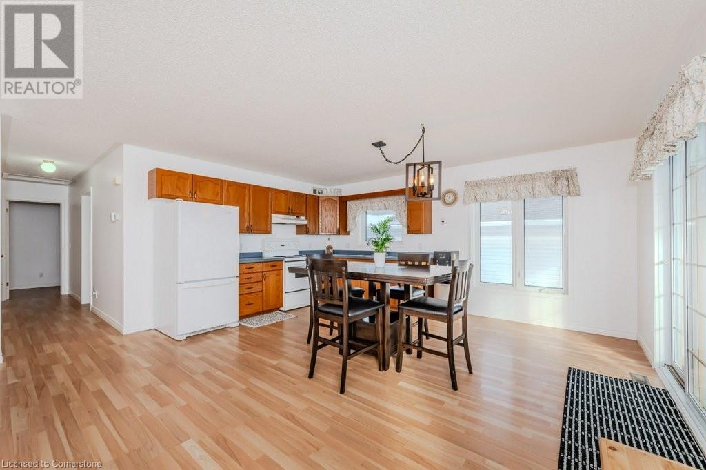 192 Wesley Crescent Property Photo 12