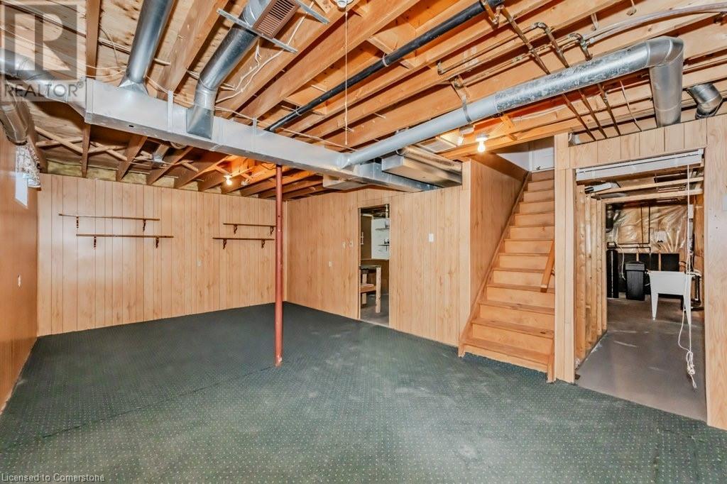 192 Wesley Crescent Property Photo 28