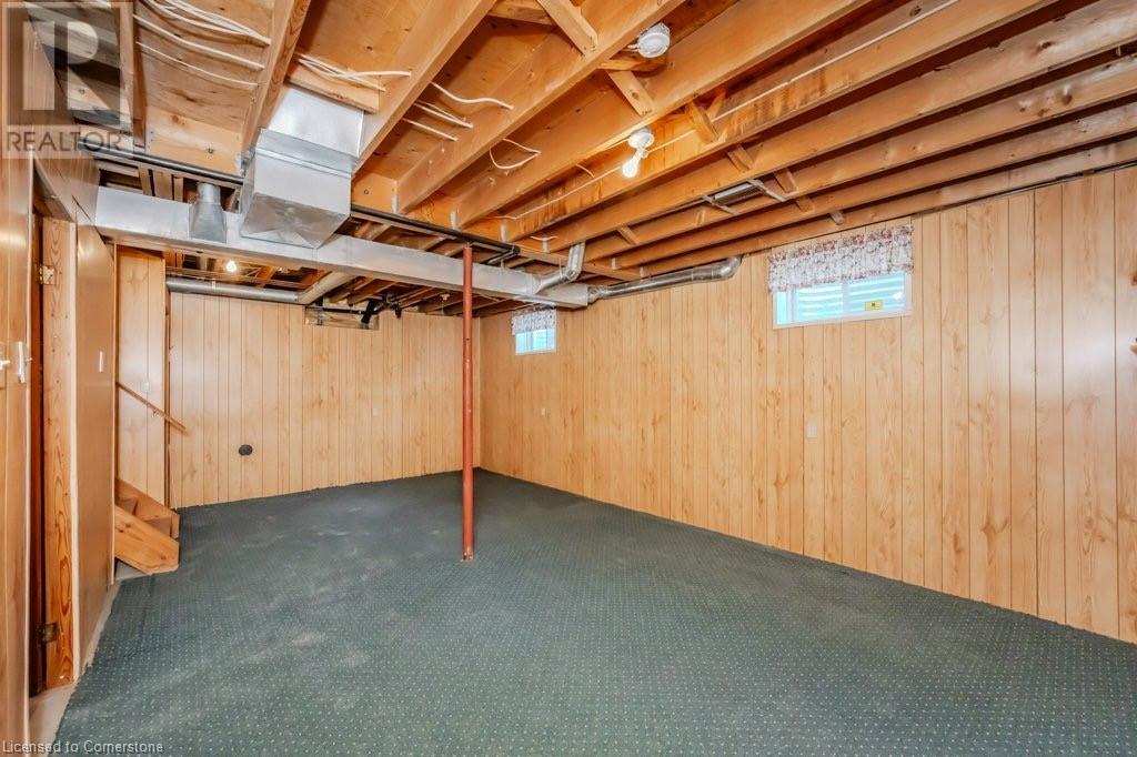 192 Wesley Crescent Property Photo 31