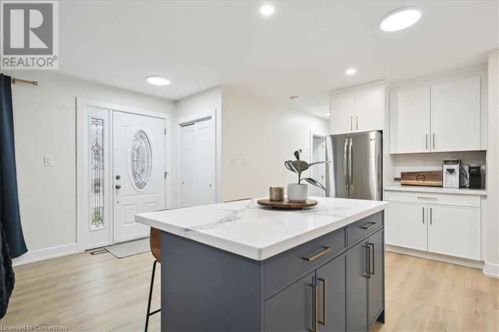 72 West 25th Street Property Photo 16