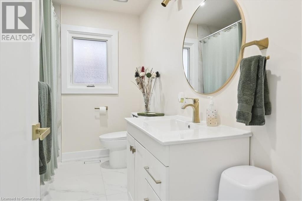 72 West 25th Street Property Photo 24