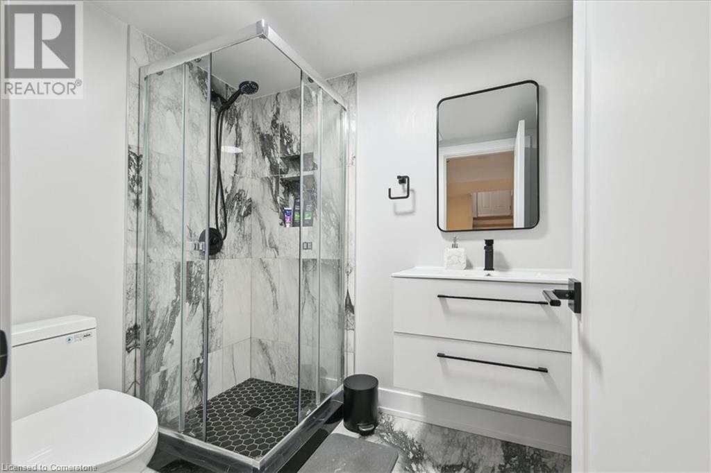 72 West 25th Street Property Photo 33
