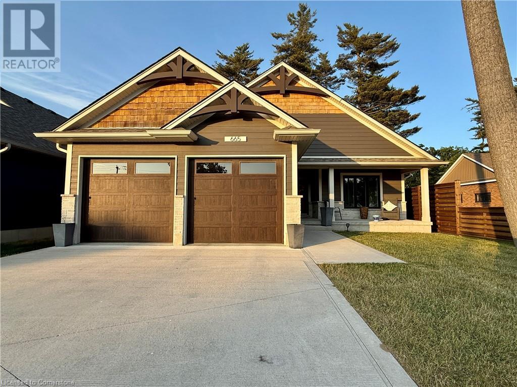 665 James Street Property Photo 1