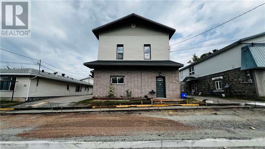 21 JOHN Street Property Photo 1