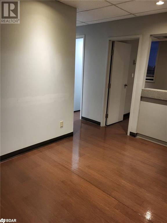 100 Colborne Street W Unit# 403 Property Photo 4