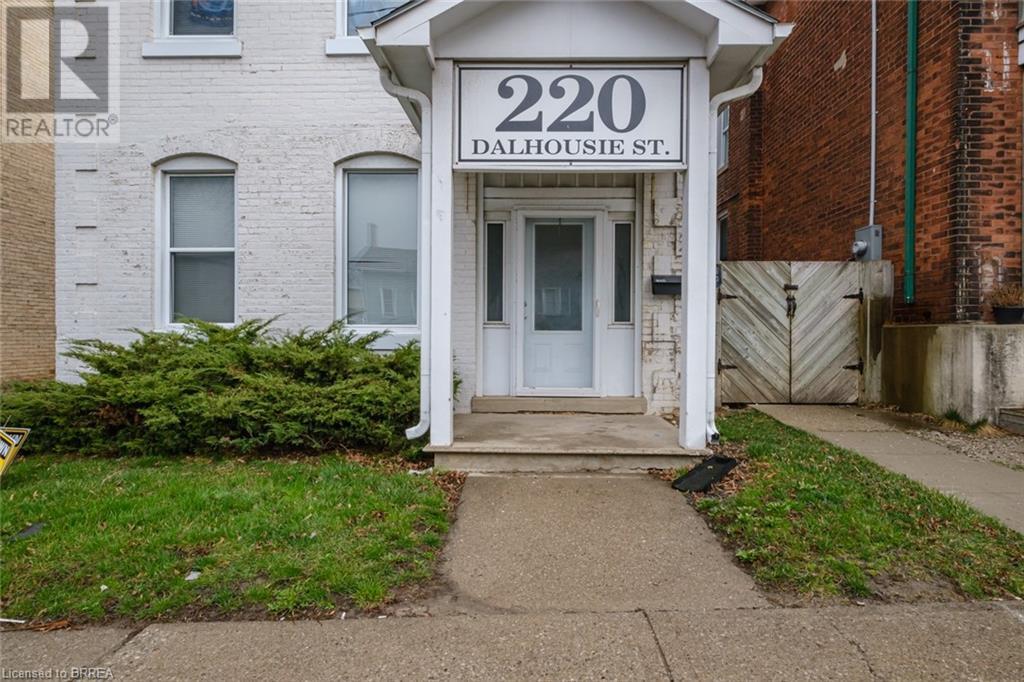 220 Dalhousie Street Property Photo 4
