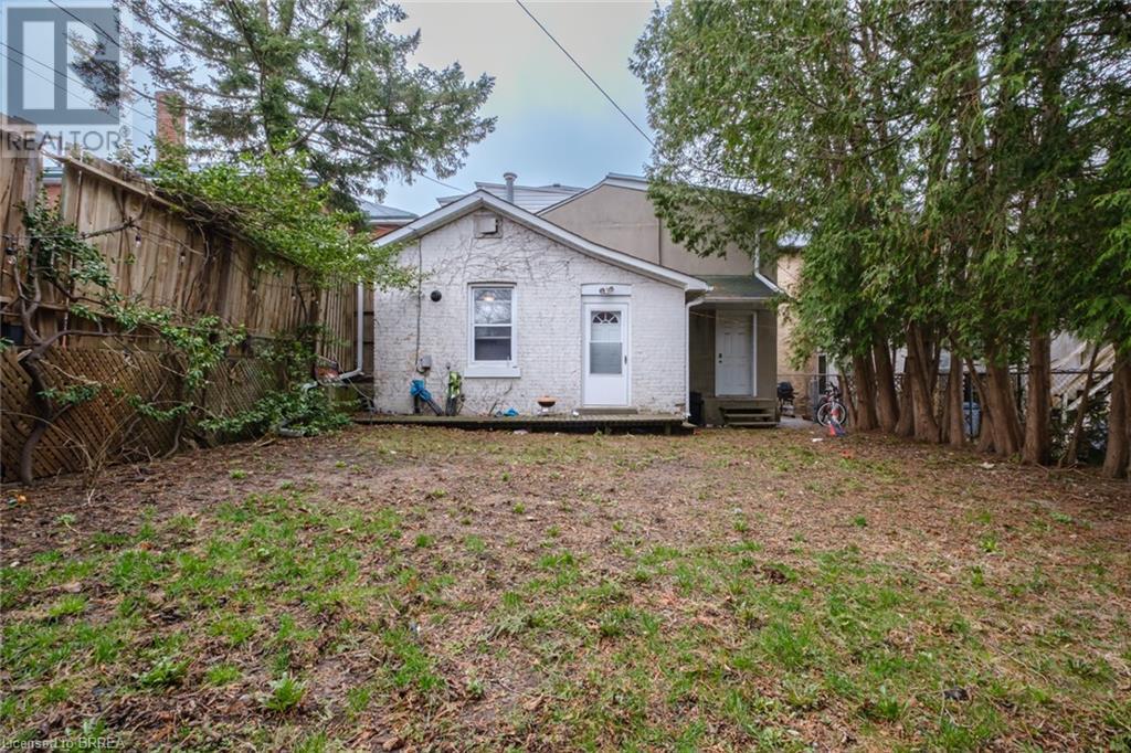 220 Dalhousie Street Property Photo 8
