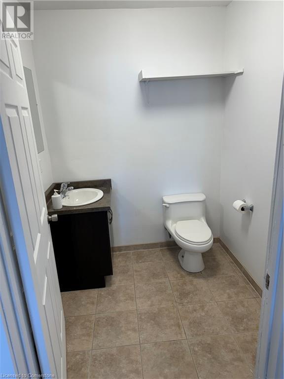 1576 Stone Church Road E Unit# 12 Property Photo 14