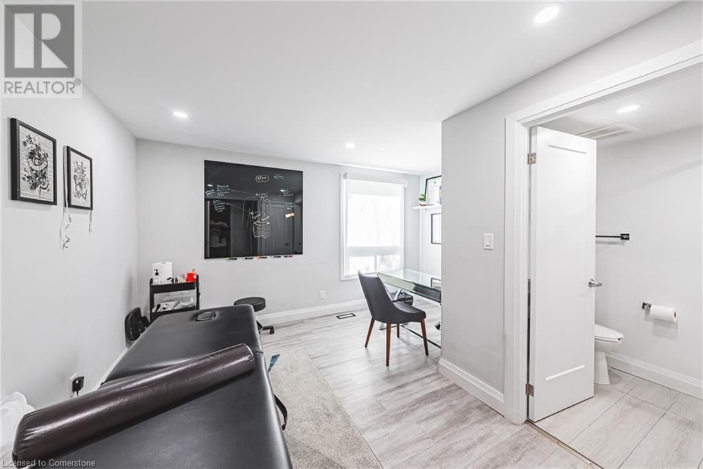2 Heath Street Property Photo 20