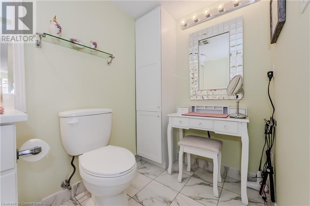 6 Willow Street Unit# 802 Property Photo 23