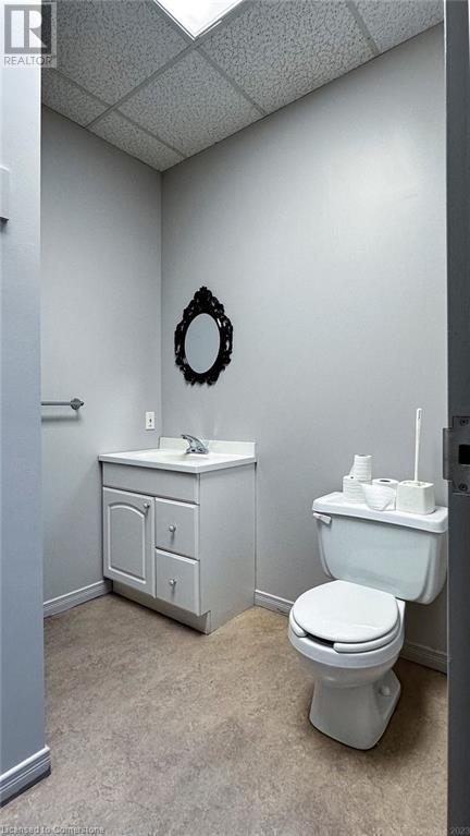 100 James Street S Property Photo 16