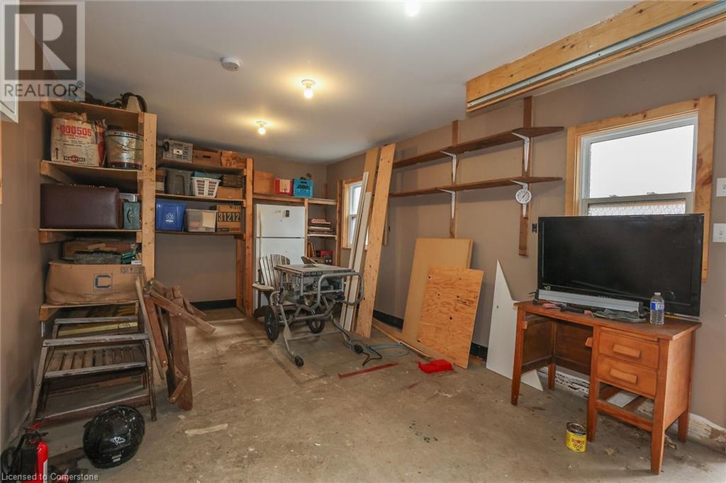 15 Adelaide Street Property Photo 12