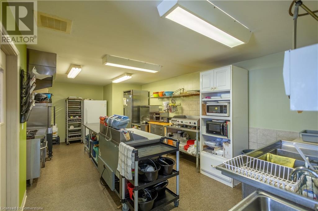 1319 Yonge Street S Property Photo 34